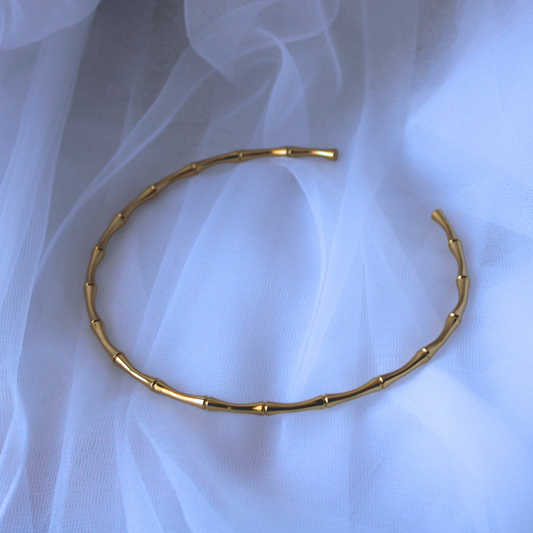 Choker Strata
