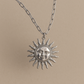 Collar Essence